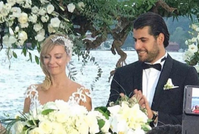 Aktrisa ailə qurdu - foto