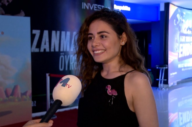 Məşhurluq uğrunda addımlayan Samirə Əfəndi yeni ulduzu parlayan ifaçılardan danışdı