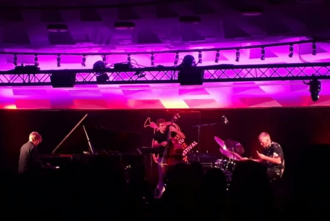 Norveçli pianoçu Bakıda çıxış etdi - foto