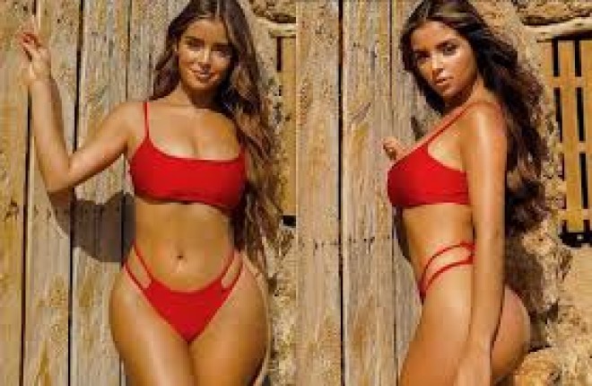 Model bikinidə hamını heyran qoydu - foto