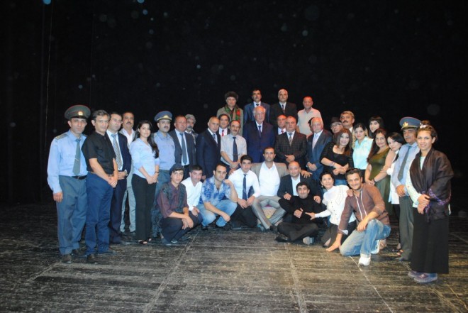 Prezident teatr əməkdaşlarına medal və fəxri ad verdi&nbsp;