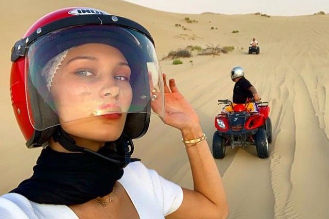 Modelin maraqlı Ərəbistan səyahəti - foto 