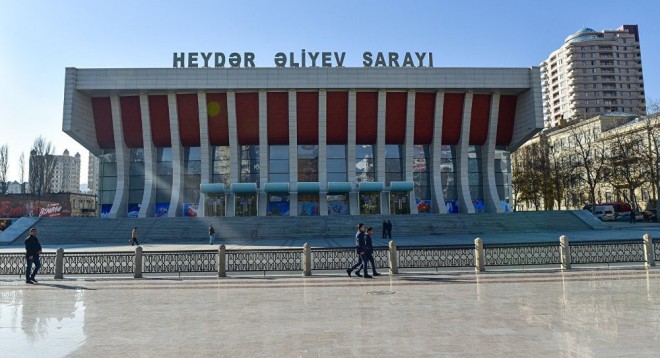 Məşhur dirijor Bakıda çıxış etdi