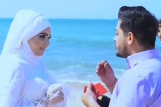 Elnar Xəlilov nişanını qaytardı - foto+video