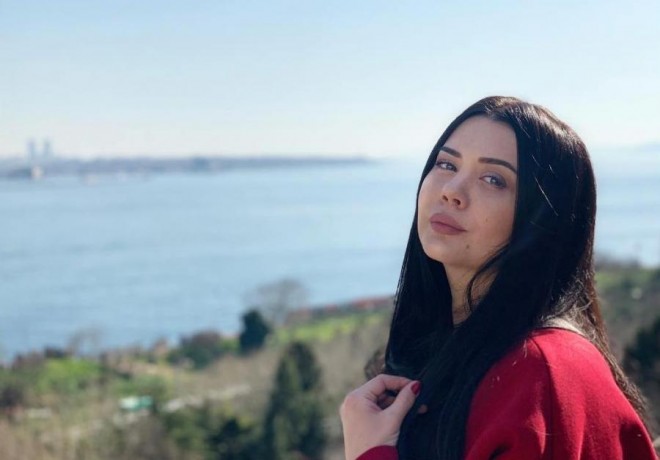 Oksana "mənlik&nbsp;dərsi" verdi