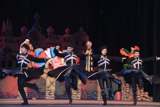 Musiqili Teatr Sənət Festivalına dəvət aldı