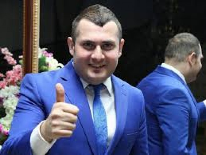 Murad Arifin bəstəsini&nbsp;türkmən müğənni oğurladı