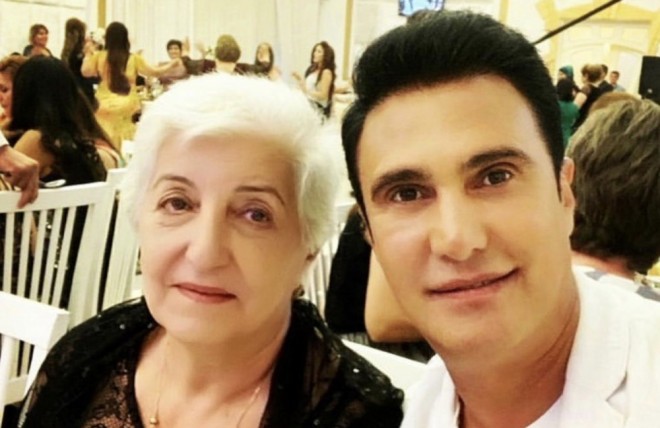 Nadirin qayınanası ilə fotosu