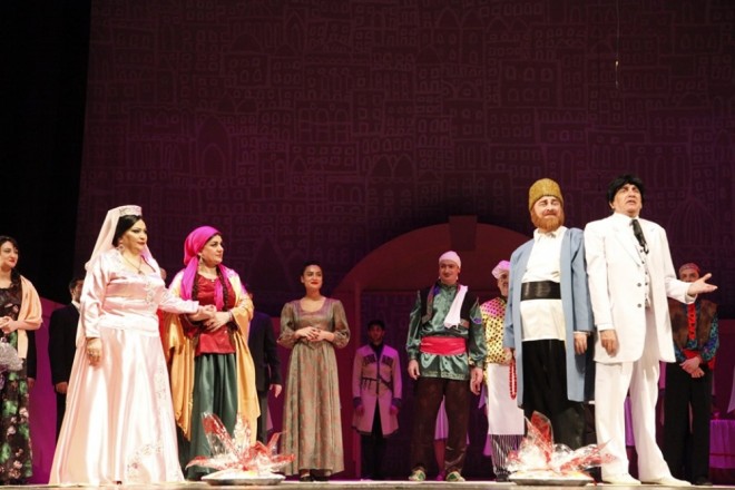 “Ər və Arvad” yenidən Musiqili Teatrın səhnəsində...