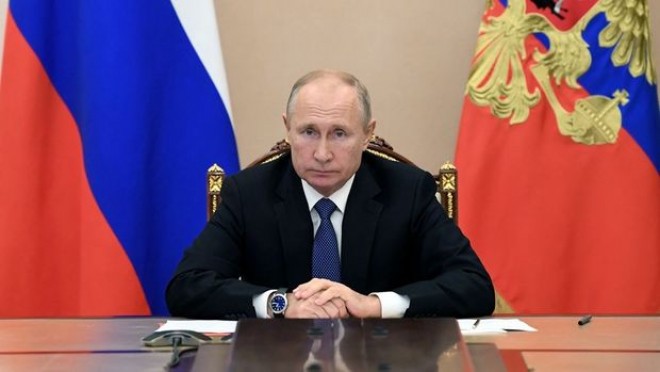 Putin azərbaycanlı rəqqası təltif edib