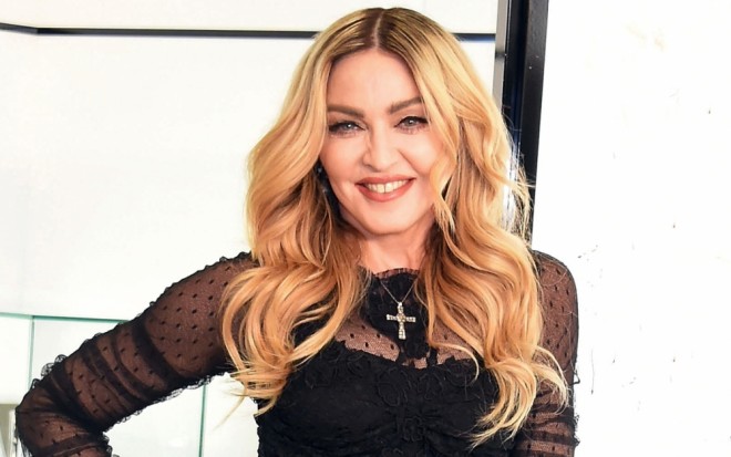 Madonnanın filmi təxirə salınıb