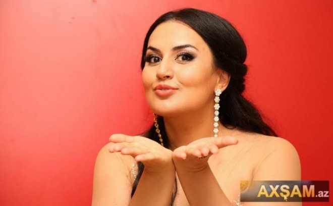 Aşıq Ulduzun 
qızı əri ilə İsveçrədə yaşayır