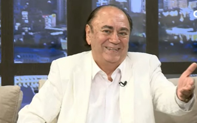 Qadınlar Xalq artistinə evlilik təklifi edir
