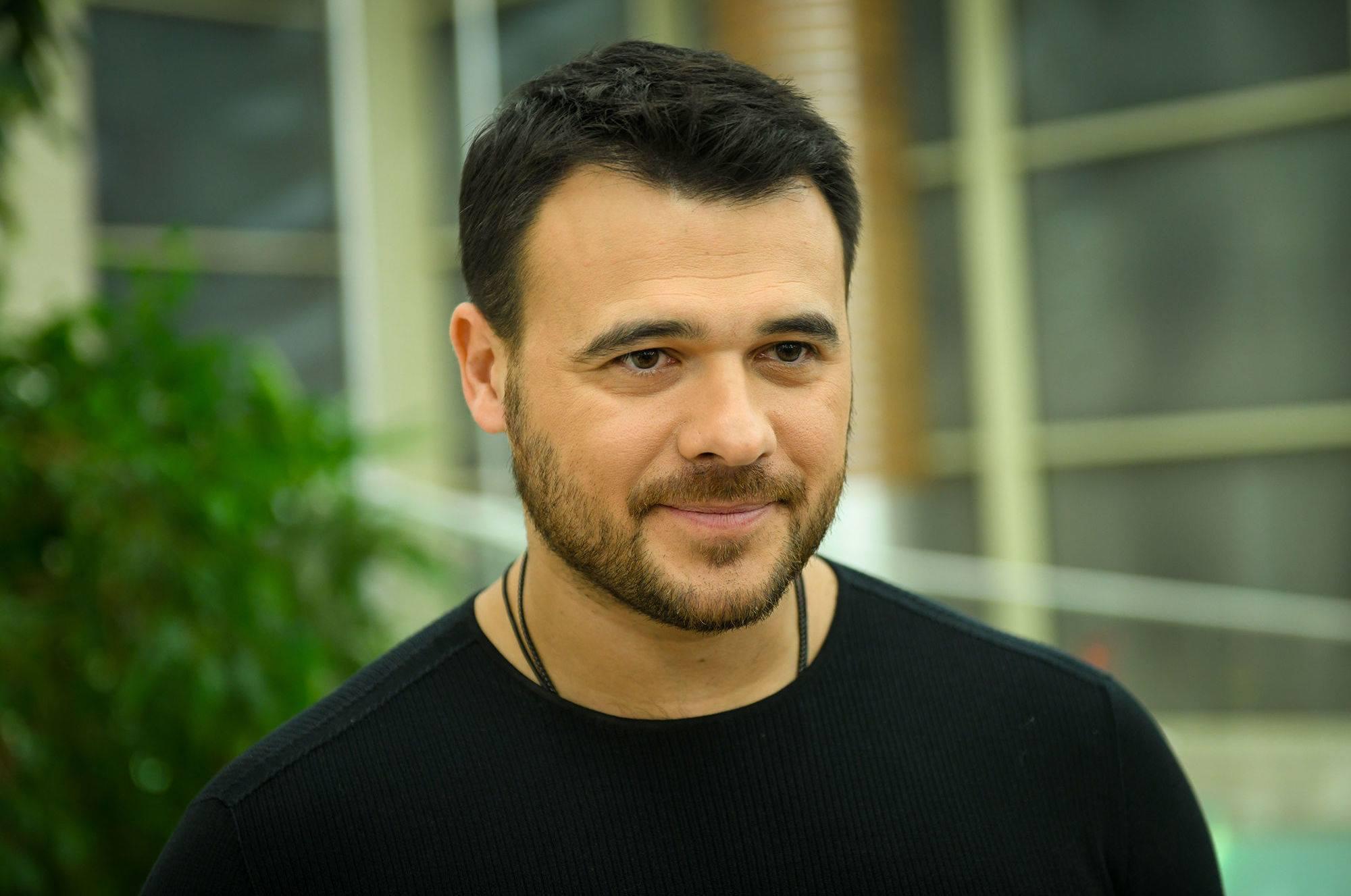 Xalq artistinin konserti təxirə düşüb