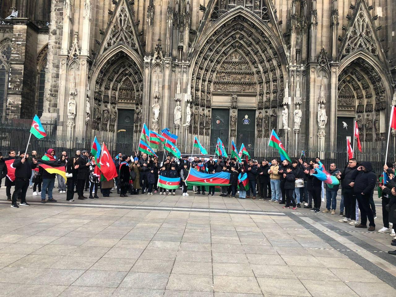Kölndə Xocalı soyqırımı ilə bağlı aksiya