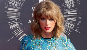 Teylor Svift milyarder oldu