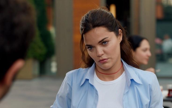 Aktrisa Londona köçür