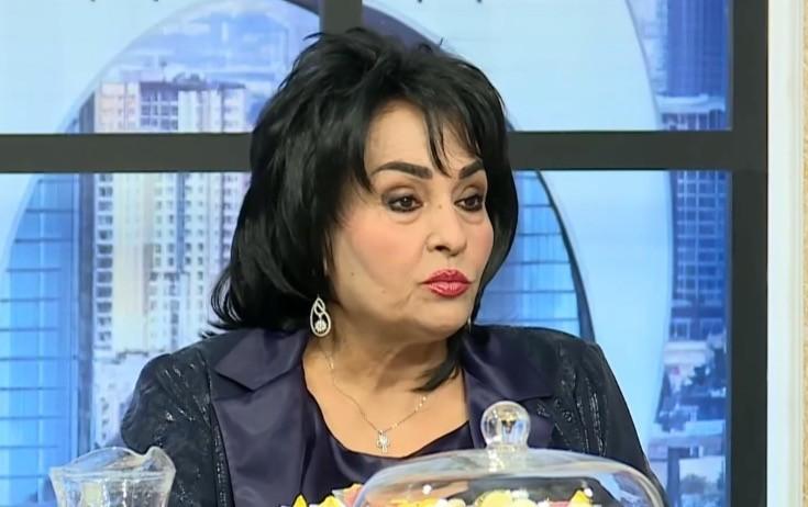 Əməkdar artist: "Ailə atılmazdır"