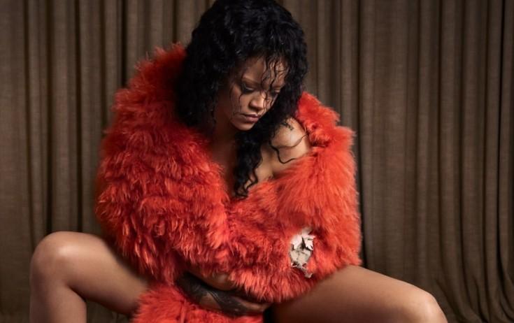 Rihannanın yeni FOTOSESSİYASI