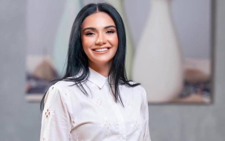 Əməkdar artist  dərsliklərə düşüb